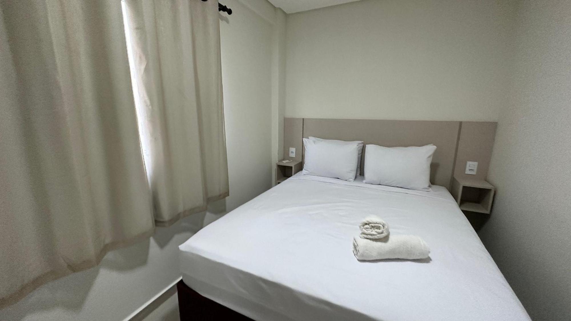 Apartamento Novinho E Confortavel No Centro De Foz ฟอสดูอีกวาซู ภายนอก รูปภาพ
